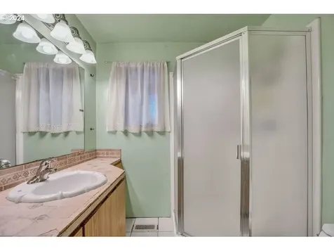 433 Ridge Crest Drive Oregon City OR 97045