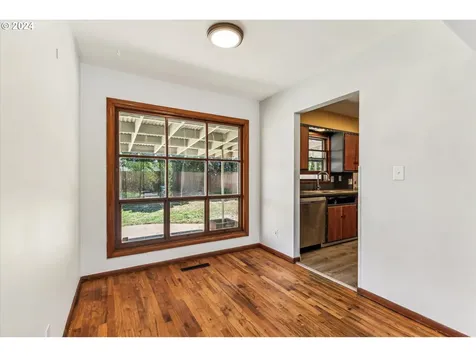 5820 N Maryland Avenue Portland OR 97217