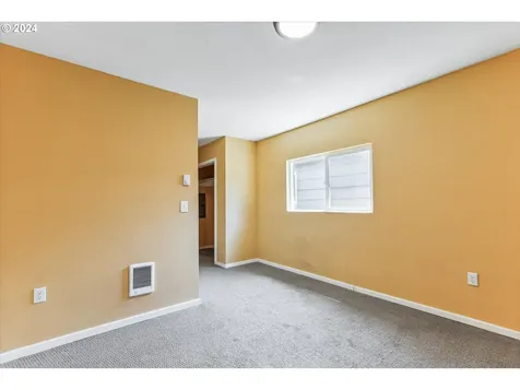 5820 N Maryland Avenue Portland OR 97217