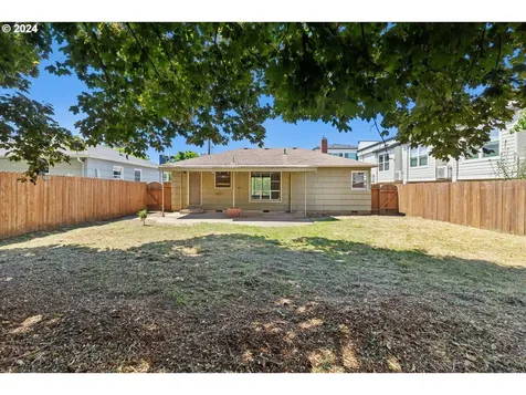 5820 N Maryland Avenue Portland OR 97217