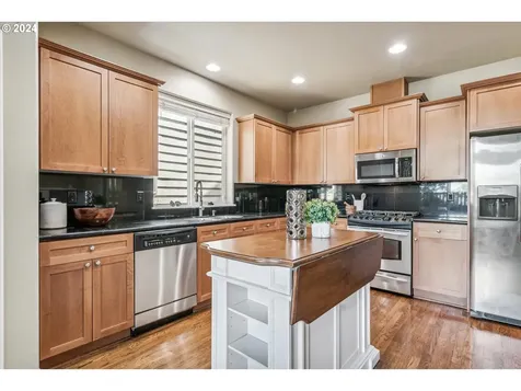 337 Nw 209th Avenue Beaverton OR 97006