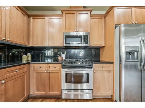 337 Nw 209th Avenue Beaverton OR 97006