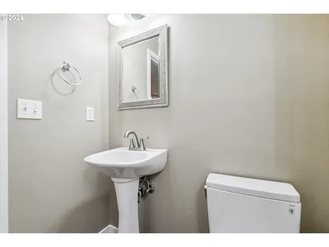 337 Nw 209th Avenue Beaverton OR 97006