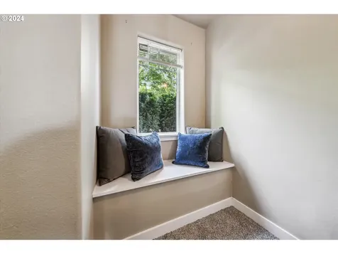 337 Nw 209th Avenue Beaverton OR 97006