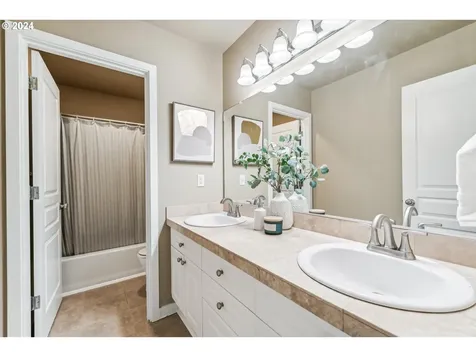 337 Nw 209th Avenue Beaverton OR 97006