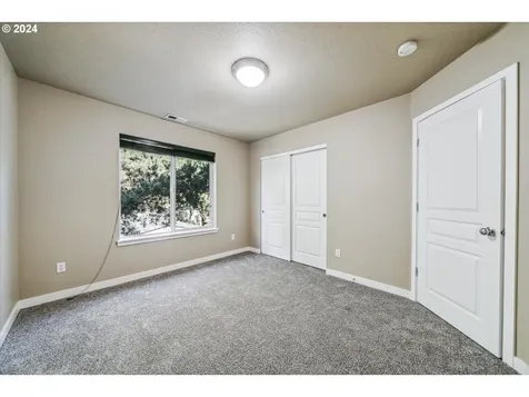 337 Nw 209th Avenue Beaverton OR 97006