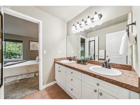 337 Nw 209th Avenue Beaverton OR 97006
