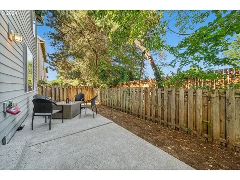 337 Nw 209th Avenue Beaverton OR 97006