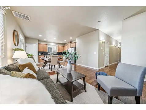 337 Nw 209th Avenue Beaverton OR 97006