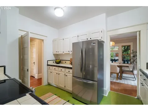 1544 NE 48th Avenue Portland OR 97213