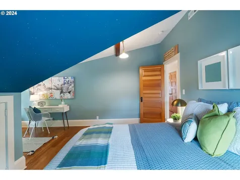 1544 NE 48th Avenue Portland OR 97213