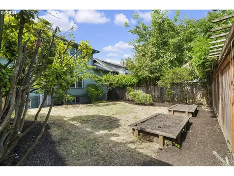 1544 NE 48th Avenue Portland OR 97213