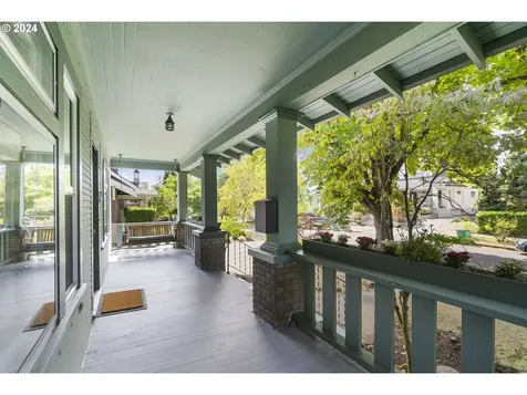 1544 NE 48th Avenue Portland OR 97213
