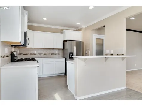791 Rossmore Street Eugene OR 97404