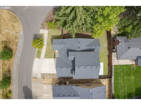 791 Rossmore Street Eugene OR 97404