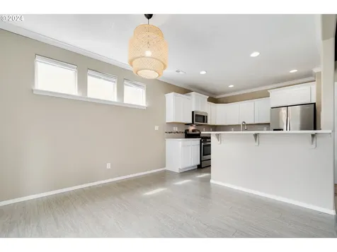 791 Rossmore Street Eugene OR 97404