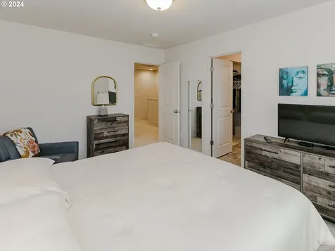 11711 NE 21st Way Vancouver WA 98684