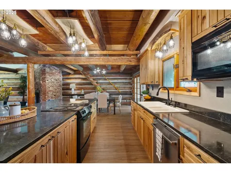 24174 S Log House Road Colton OR 97017