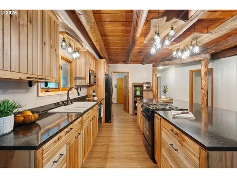 24174 S Log House Road Colton OR 97017