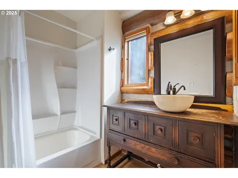 24174 S Log House Road Colton OR 97017