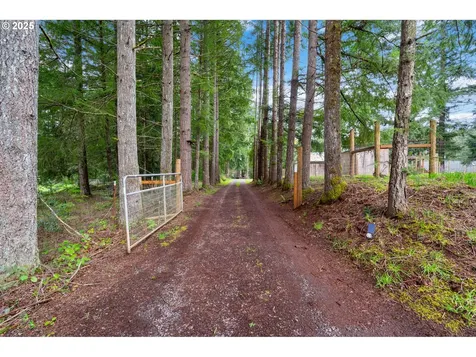 24174 S Log House Road Colton OR 97017
