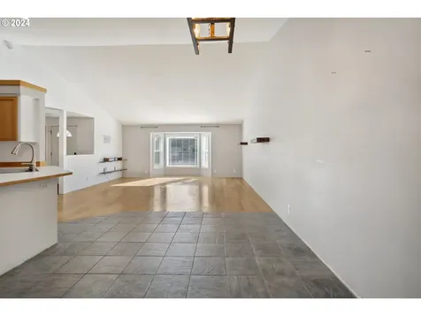 1778 Labona Drive Eugene OR 97404