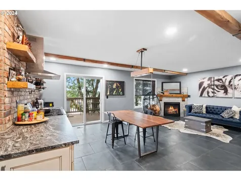 9530 NW Roseway Avenue Portland OR 97231