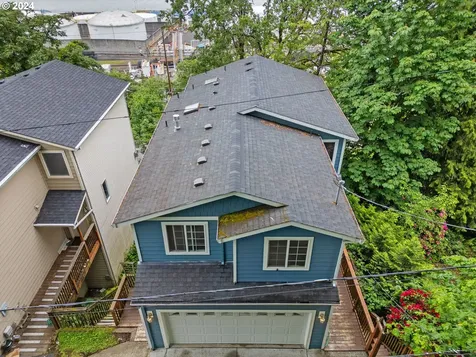 9530 NW Roseway Avenue Portland OR 97231
