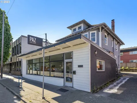 2144 NE Broadway Street Portland OR 97232