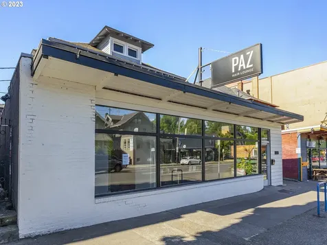 2144 NE Broadway Street Portland OR 97232