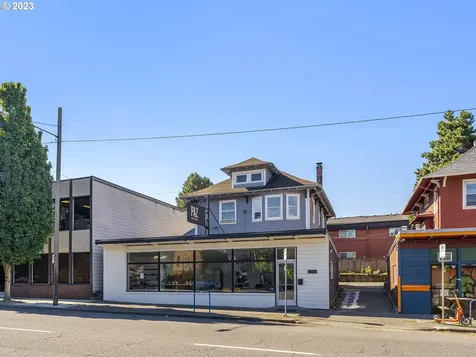 2144 NE Broadway Street Portland OR 97232