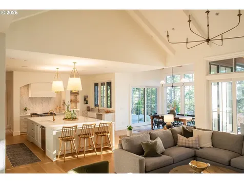 22040 S Wisteria Road West Linn OR 97068