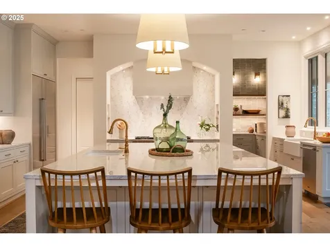 22040 S Wisteria Road West Linn OR 97068