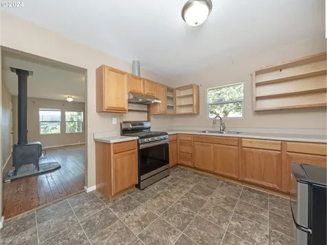 352 Louisiana Avenue Vernonia OR 97064