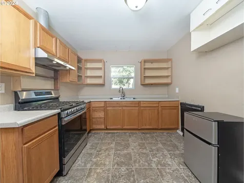 352 Louisiana Avenue Vernonia OR 97064