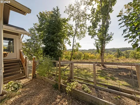352 Louisiana Avenue Vernonia OR 97064