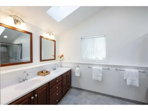 480 Horizon Road Eugene OR 97405