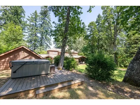 480 Horizon Road Eugene OR 97405