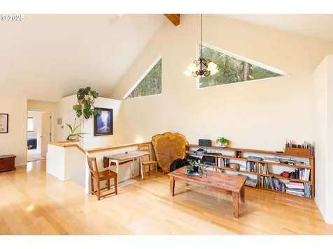 331 Upper Lakeview Road White Salmon WA 98672