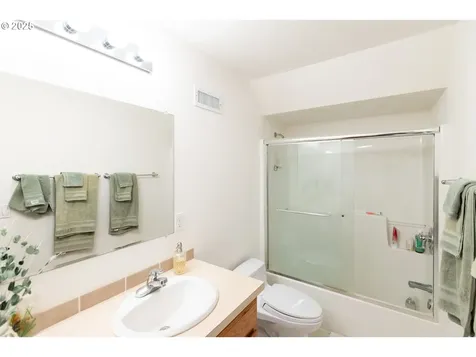 331 Upper Lakeview Road White Salmon WA 98672