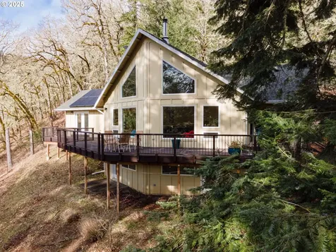 331 Upper Lakeview Road White Salmon WA 98672