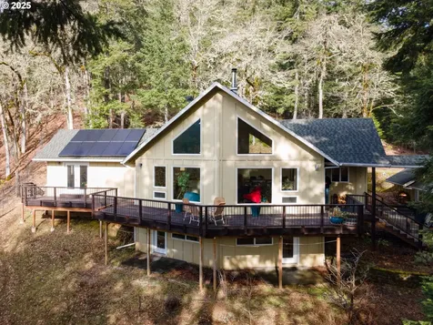 331 Upper Lakeview Road White Salmon WA 98672