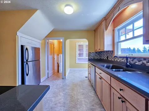 20618 S South End Road Oregon City OR 97045