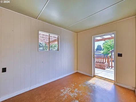 20618 S South End Road Oregon City OR 97045