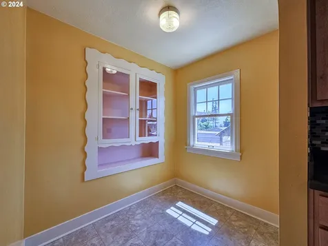 20618 S South End Road Oregon City OR 97045