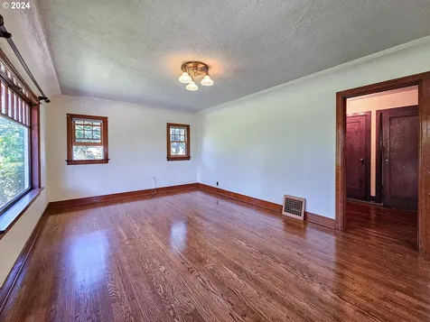 20618 S South End Road Oregon City OR 97045