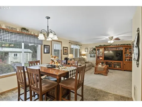 7909 NE 54th Way Vancouver WA 98662