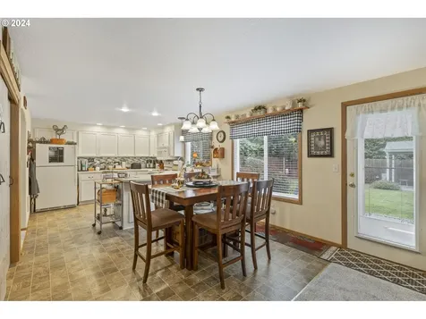 7909 NE 54th Way Vancouver WA 98662