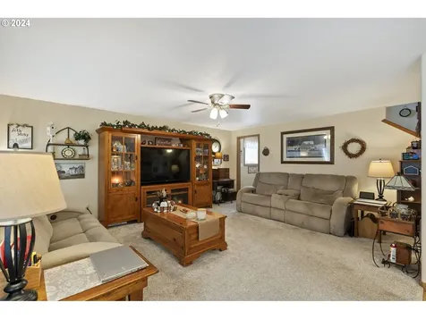 7909 NE 54th Way Vancouver WA 98662