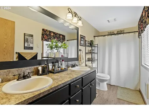 7909 NE 54th Way Vancouver WA 98662
